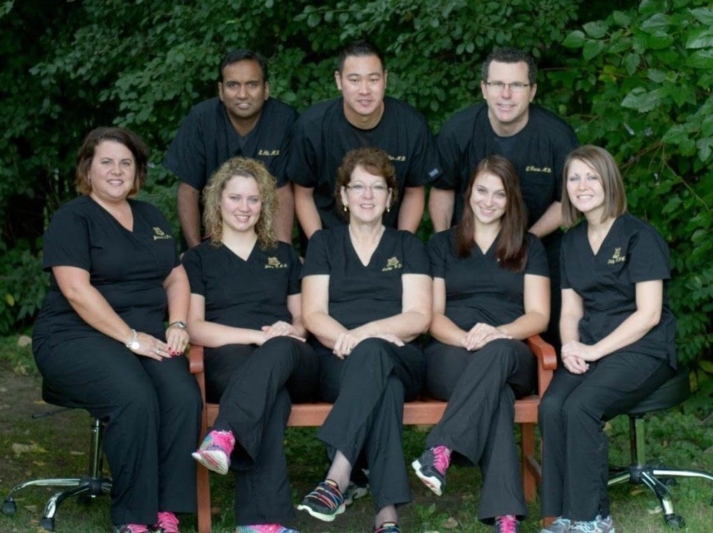 Team photo of entire staff at Pacific Vein Care